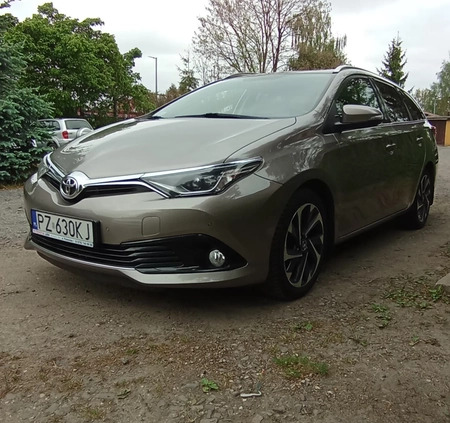 Toyota Auris cena 52400 przebieg: 142000, rok produkcji 2015 z Bolesławiec małe 29